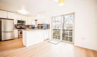 7829 MOUNT WOODLEY Pl, Alexandria, VA 22306