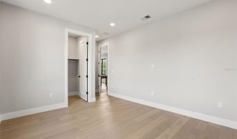 1326 W NEW HAMPSHIRE St, Orlando, FL 32804
