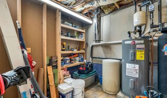 25 Georges Rd, Alton, NH 03810