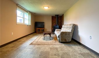 1916 South Dr, Aliquippa, PA 15001