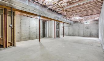 70 Seurat St, Barnegat, NJ 08005