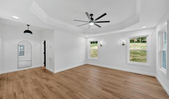 330 Bogey Dr, Abingdon, VA 24211