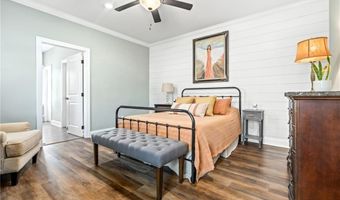 594 Grey Oak Cir, Auburn, AL 36830