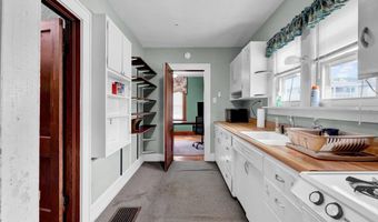 1516 R St, Bedford, IN 47421
