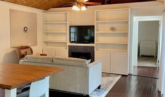 145 Ave L, Apalachicola, FL 32320