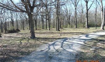 8711 7 Hills Dr, Alton, IL 62002