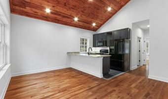 77 PARKER Trl, Albrightsville, PA 18210