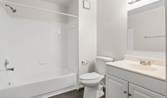 10401 BEACON RIDGE Dr 8-101, Bowie, MD 20721