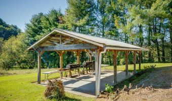 18212 Cleveland Rd, Abingdon, VA 24211