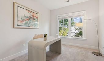 10010 FLEMING Ave, Bethesda, MD 20814