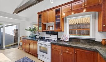 516 Gertrude Ave, Aptos, CA 95003