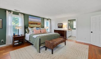 11800 S CARUS Rd, Oregon City, OR 97045