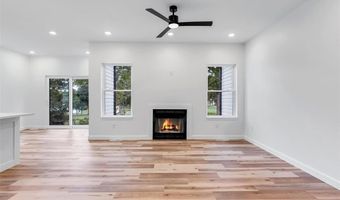457 Rosedale Ter, Ballwin, MO 63021