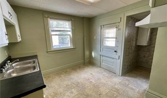203 E York St, Akron, OH 44310