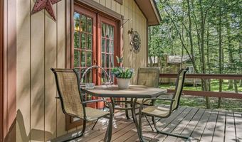 222 Keats Ln, Albrightsville, PA 18210