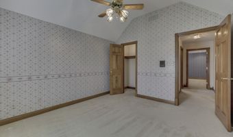 8896 Classic View Dr, Indianapolis, IN 46217