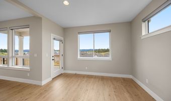 12425 SW SILVERTIP St, Beaverton, OR 97007
