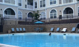 4561 STRUTFIELD Ln 3413, Alexandria, VA 22311