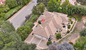 1691 Tecalote Dr, Fallbrook, CA 92028