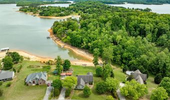 937 Muskogee Ln, Bean Station, TN 37708