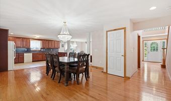 63 Fox Hill Rd, Albrightsville, PA 18210