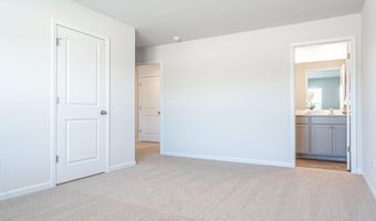 205 Maddox Dr, Aberdeen, NC 28315
