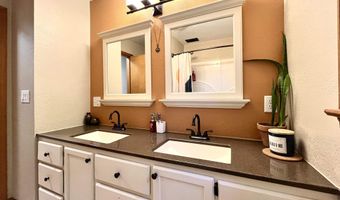 1315 Birch St, Atlantic, IA 50022