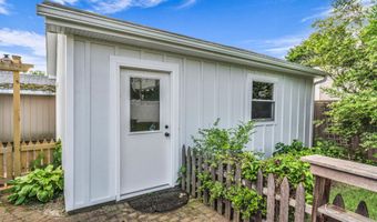 81 7th Ave, Atlantic Highlands, NJ 07716