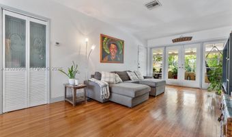 20 Park Dr 6, Bal Harbour, FL 33154
