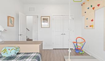 20789 LAMLASH Ter, Ashburn, VA 20147