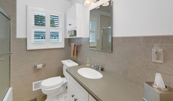 644 Berkeley Ave, Beachwood, NJ 08722