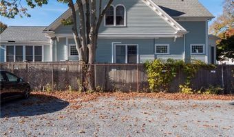 45 Ayrault St 5, Newport, RI 02840