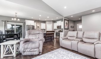 2207 Eldie, Asbury, IA 52002