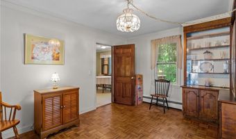 105 Newell Dr, Cumberland, RI 02864