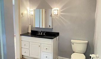 45 Seaview Ter, Belfast, ME 04915