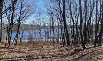 7 Northern Ave, Auburn, ME 04210