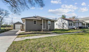 411 E Clark, Augusta, KS 67010