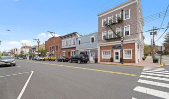 383 Navesink Ave, Atlantic Highlands, NJ 07716