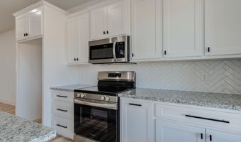 407 Ave M, Abernathy, TX 79311