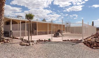 42526 La Posa Rd, Bouse, AZ 85325