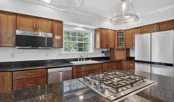 33 Taywood Rd, Auburn, ME 04210