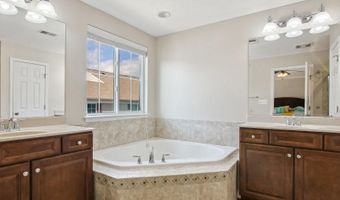 24650 CARIBOU Sq, Aldie, VA 20105