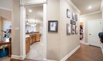 104 Autumn Ln, Beebe, AR 72012
