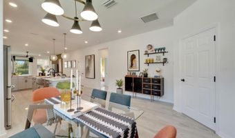 5414 SILVER SUN Dr, Apollo Beach, FL 33572