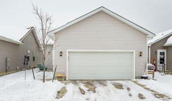 3028 NW Northwood Ln, Ankeny, IA 50023