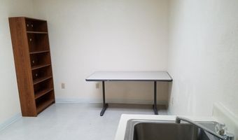 1101 Cardenas Dr NE 206, Albuquerque, NM 87110