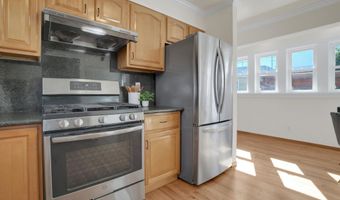 1821 Grand St, Alameda, CA 94501