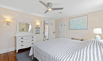 123 CORAL St, Beach Haven, NJ 08008