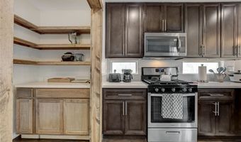 8208 Ogee Dr, Las Vegas, NV 89145