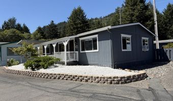 98825 PLEASANT HILL Dr 26, Brookings, OR 97415